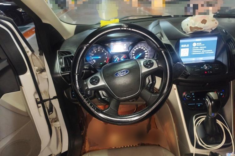 Used Ford Kuga 2013 1.6L GTDi 4x4 Elite Model Steering Wheel