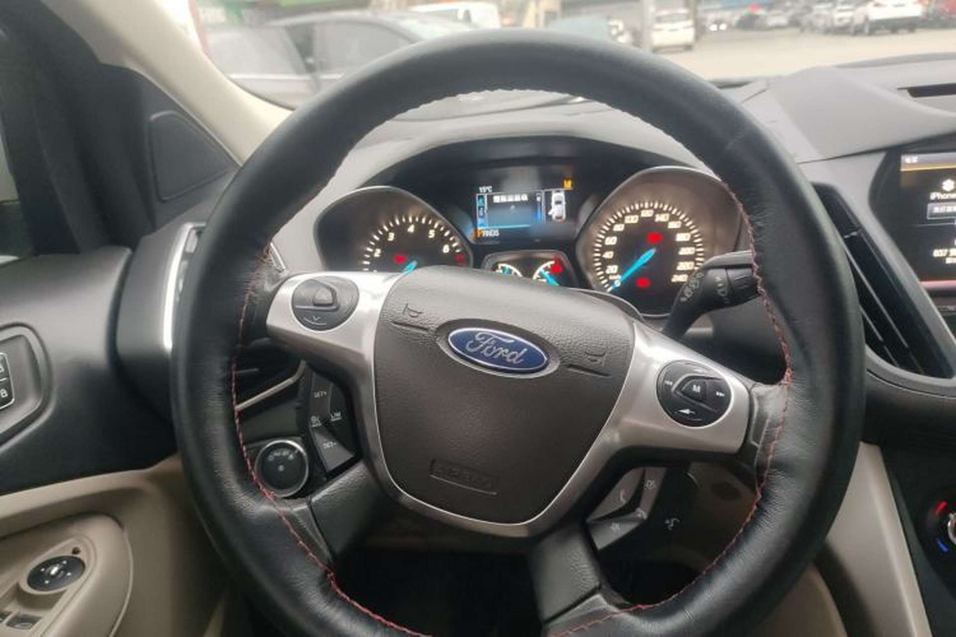 Used Ford Kuga 2013 2.0L GTDi Four-Wheel Drive Premium Model Steering Wheel