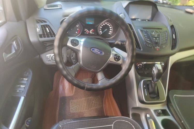 Used Ford Kuga 2013 1.6L GTDi Two-Wheel-Drive Trend Model Steering Wheel