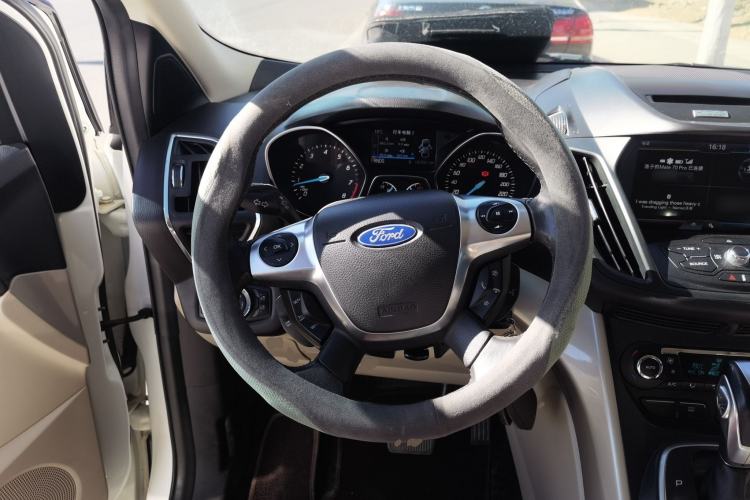 Used Ford Kuga 2013 1.6L GTDi 4x4 Elite Model Steering Wheel