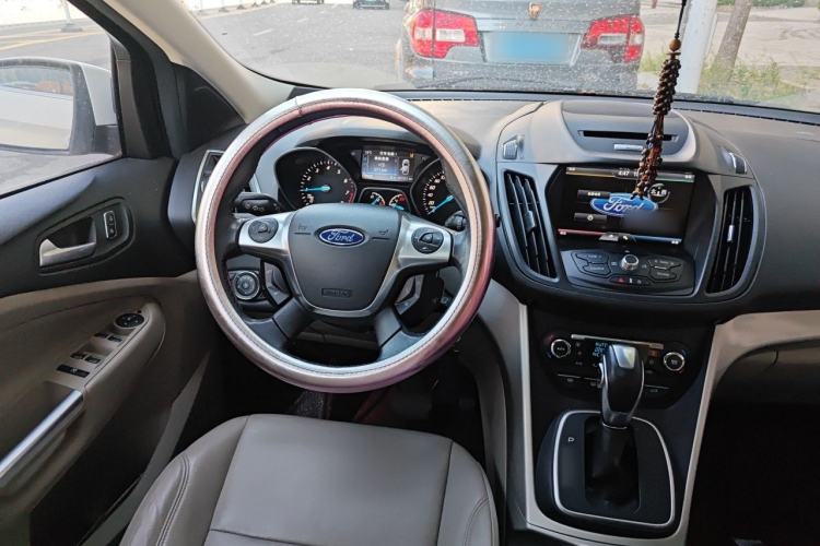 Used Ford Kuga 2013 1.6L GTDi 4x4 Elite Model Steering Wheel
