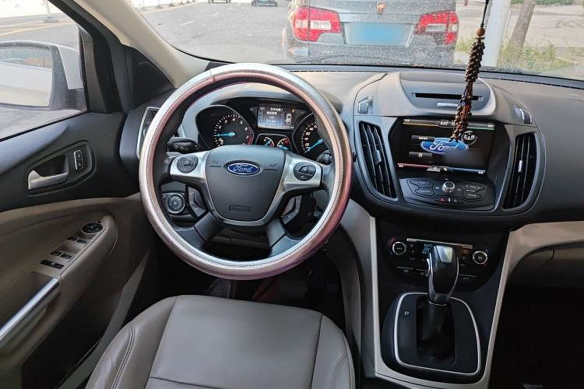Used Ford Kuga 2013 1.6L GTDi 4x4 Elite Model Steering Wheel