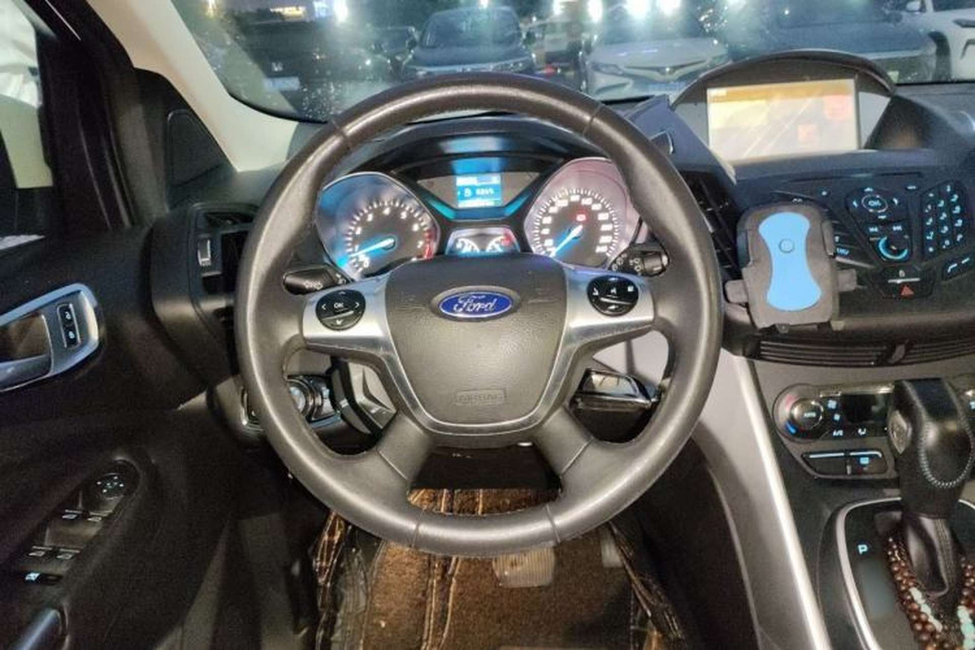 Used Ford Kuga 2013 1.6L GTDi Two-Wheel-Drive Trend Model Steering Wheel