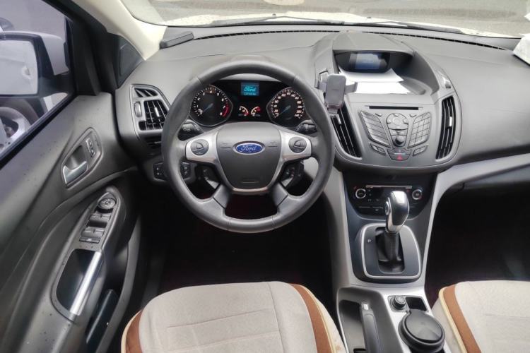 Used Ford Kuga 2013 1.6L GTDi Two-Wheel-Drive Trend Model Steering Wheel