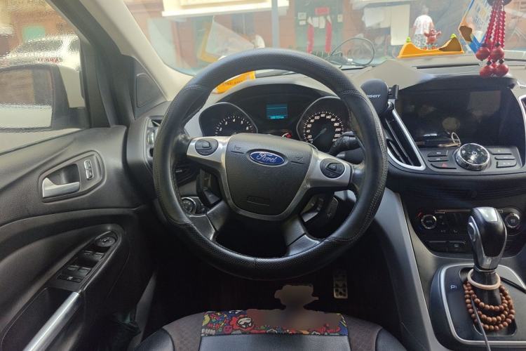 Used Ford Kuga 2013 1.6L GTDi Two-Wheel-Drive Trend Model Steering Wheel