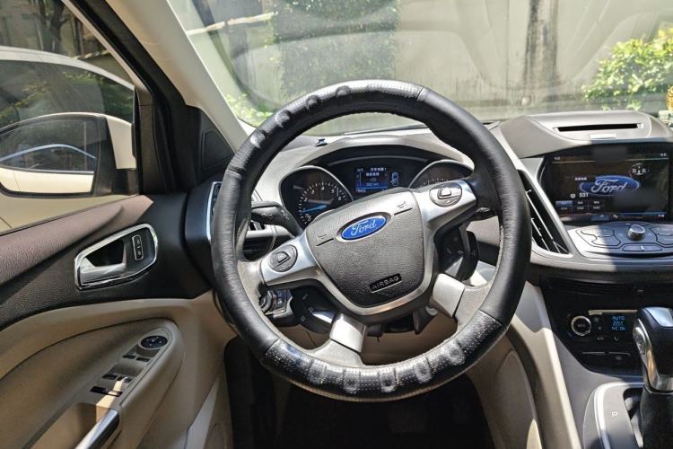 Used Ford Kuga 2013 1.6L GTDi 4x4 Elite Model Steering Wheel