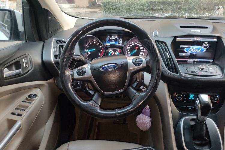 Used Ford Kuga 2013 1.6L GTDi 4x4 Elite Model Steering Wheel