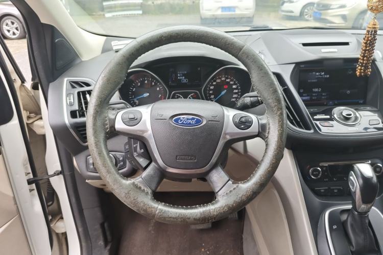 Used Ford Kuga 2013 2.0L GTDi Four-Wheel Drive Premium Model Steering Wheel