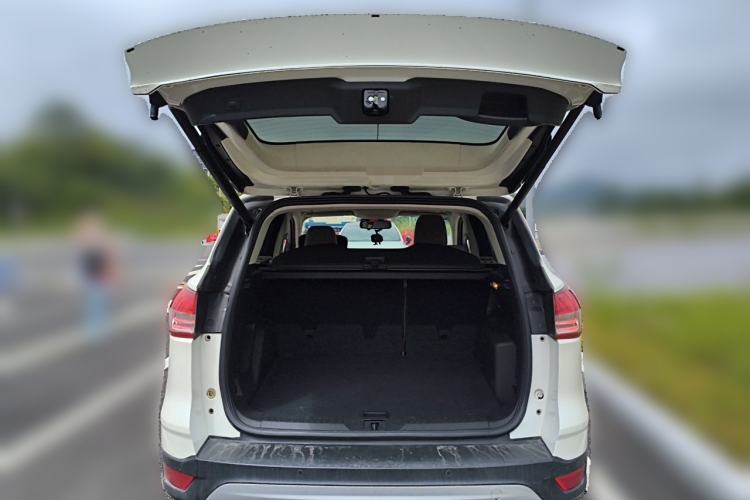 Used Ford Kuga 2013 1.6L GTDi 4x4 Elite Model Trunk