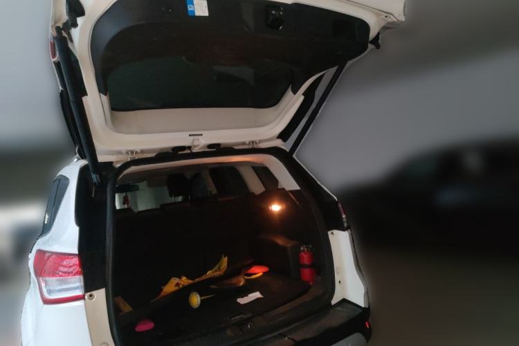 Used Ford Kuga 2013 2.0L GTDi Four-Wheel-Drive Sport Model Trunk