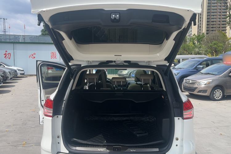 Used Ford Kuga 2013 1.6L GTDi 4x4 Elite Model Trunk