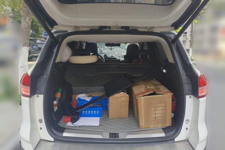 Used Ford Kuga 2013 2.0L GTDi Four-Wheel Drive Premium Model Trunk