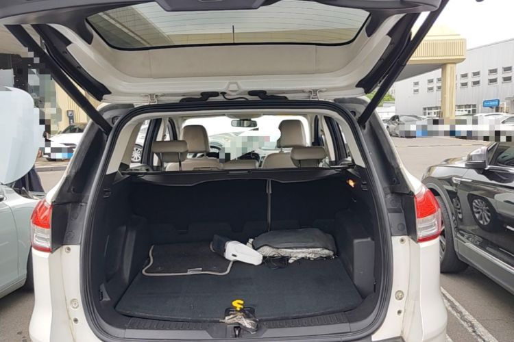 Used Ford Kuga 2013 1.6L GTDi 4x4 Elite Model Trunk