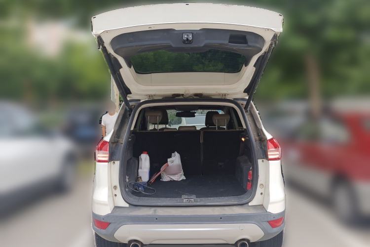 Used Ford Kuga 2013 1.6L GTDi 4x4 Elite Model Trunk