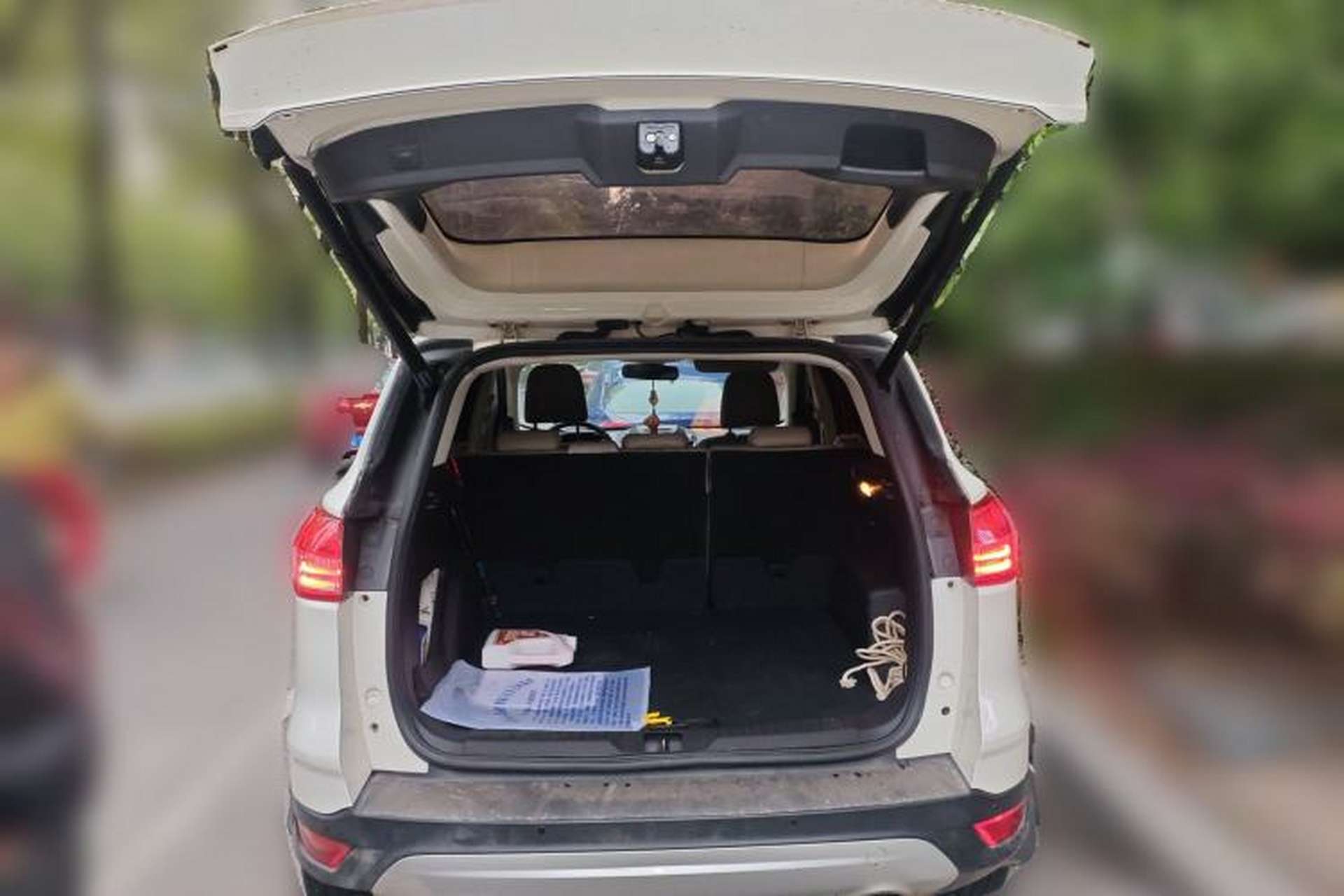 Used Ford Kuga 2013 1.6L GTDi 4x4 Elite Model Trunk