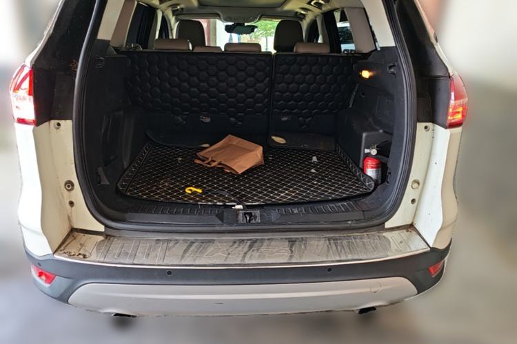 Used Ford Kuga 2013 1.6L GTDi 4x4 Elite Model Trunk