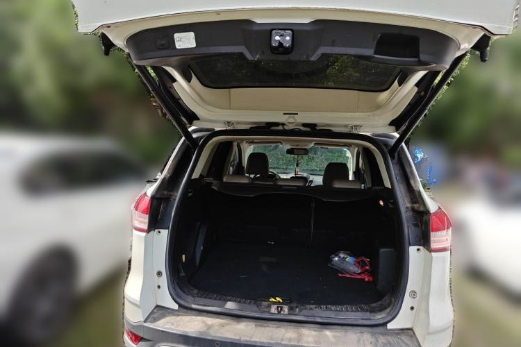 Used Ford Kuga 2013 2.0L GTDi Four-Wheel Drive Premium Model Trunk