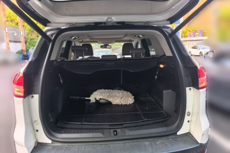 Used Ford Kuga 2013 1.6L GTDi 4x4 Elite Model Trunk
