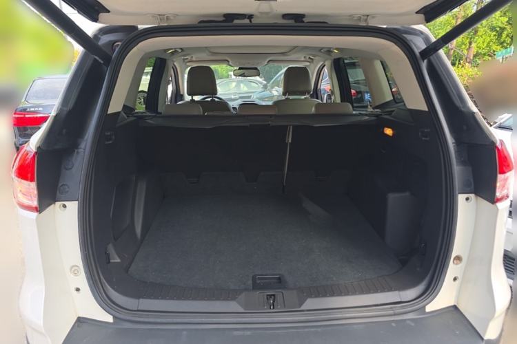 Used Ford Kuga 2013 1.6L GTDi 4x4 Elite Model Trunk