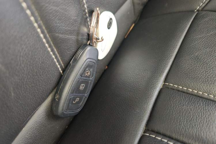 Used Ford Kuga 2013 2.0L GTDi Four-Wheel-Drive Sport Model Vehicle Key