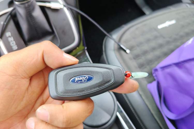 Used Ford Kuga 2013 2.0L GTDi Four-Wheel-Drive Sport Model Vehicle Key