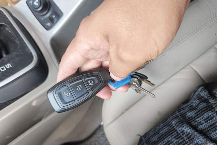 Used Ford Kuga 2013 1.6L GTDi 4x4 Elite Model Vehicle Key