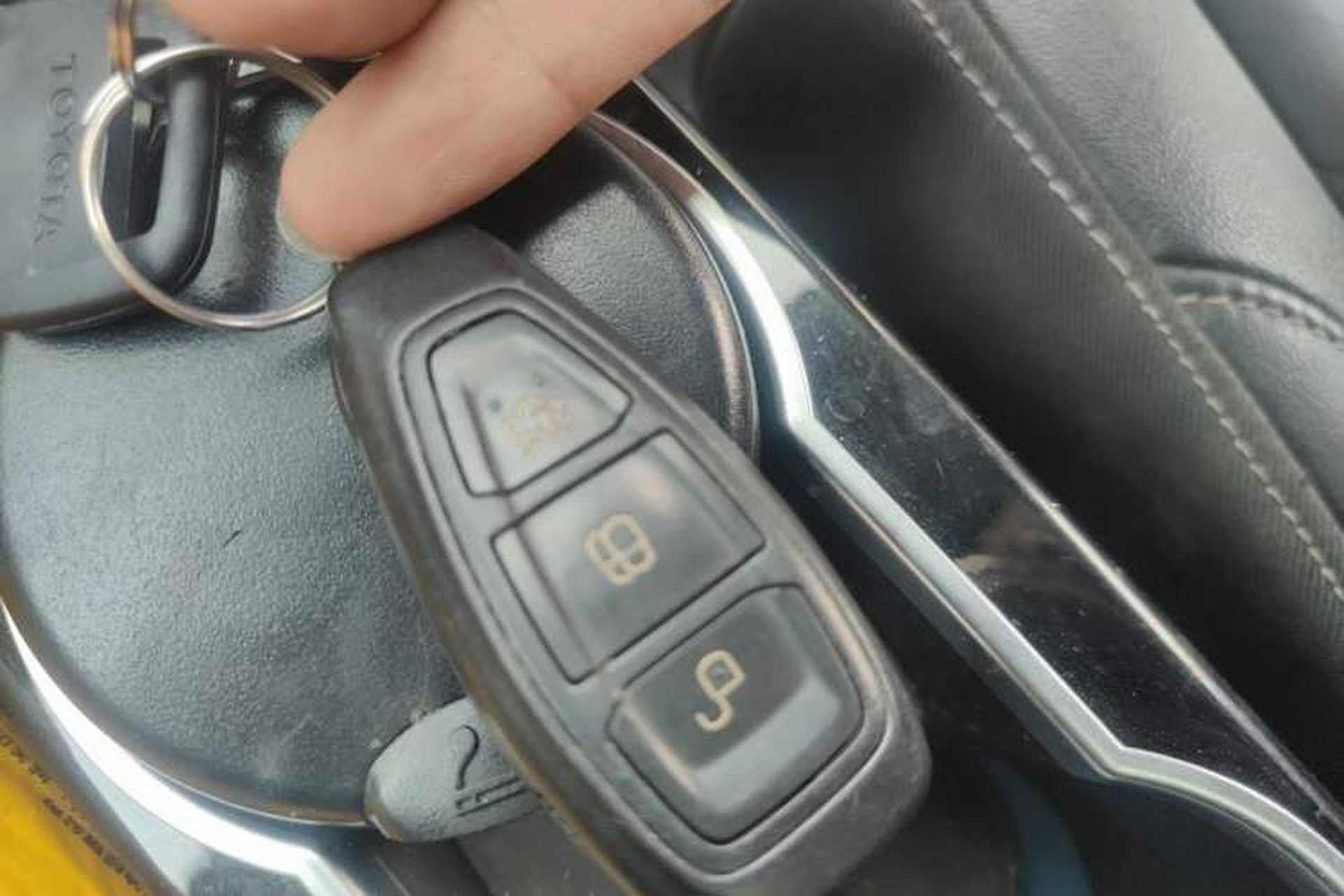 Used Ford Kuga 2013 2.0L GTDi Four-Wheel-Drive Sport Model Vehicle Key