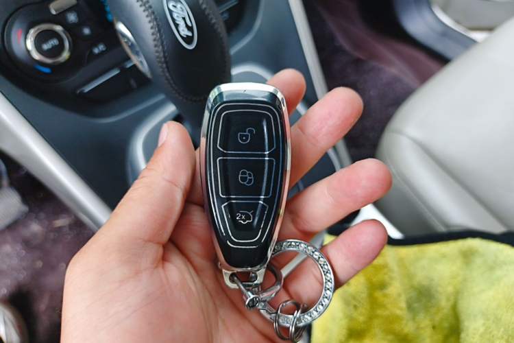 Used Ford Kuga 2013 1.6L GTDi 4x4 Elite Model Vehicle Key