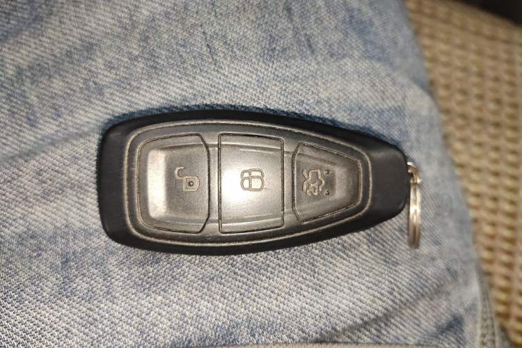 Used Ford Kuga 2013 1.6L GTDi 4x4 Elite Model Vehicle Key