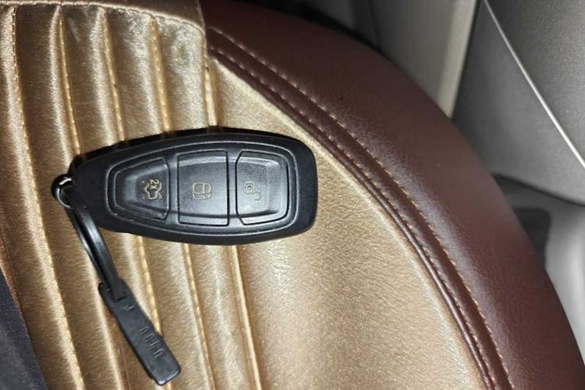 Used Ford Kuga 2013 2.0L GTDi Four-Wheel Drive Premium Model Vehicle Key