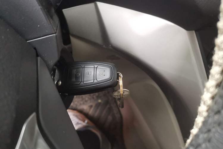Used Ford Kuga 2013 1.6L GTDi 4x4 Elite Model Vehicle Key