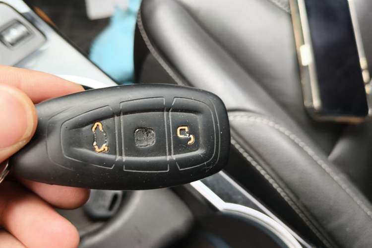Used Ford Kuga 2013 2.0L GTDi Four-Wheel-Drive Sport Model Vehicle Key