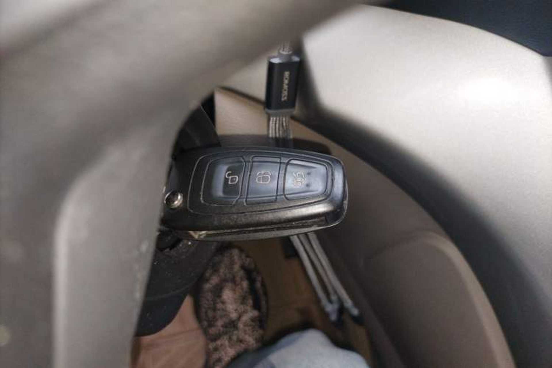 Used Ford Kuga 2013 2.0L GTDi Four-Wheel-Drive Elite Model Vehicle Key