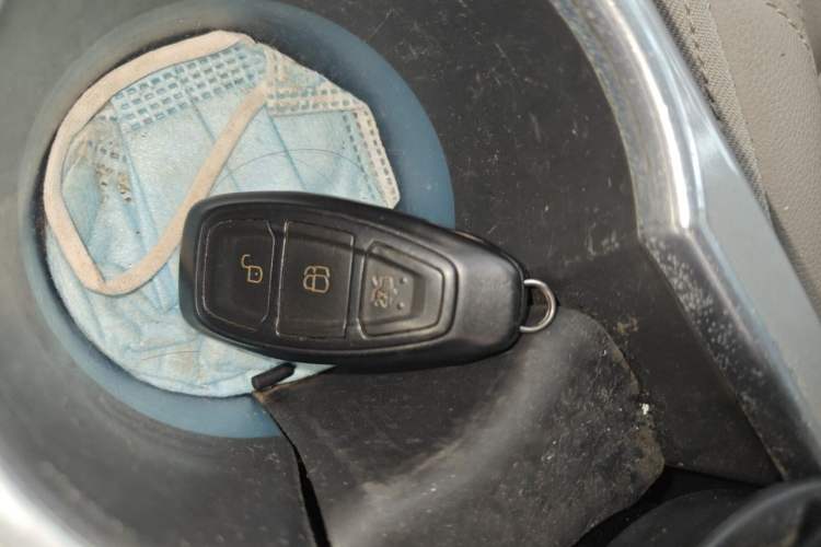 Used Ford Kuga 2013 2.0L GTDi Four-Wheel-Drive Sport Model Vehicle Key