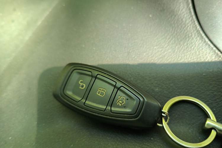 Used Ford Kuga 2013 2.0L GTDi Four-Wheel-Drive Sport Model Vehicle Key