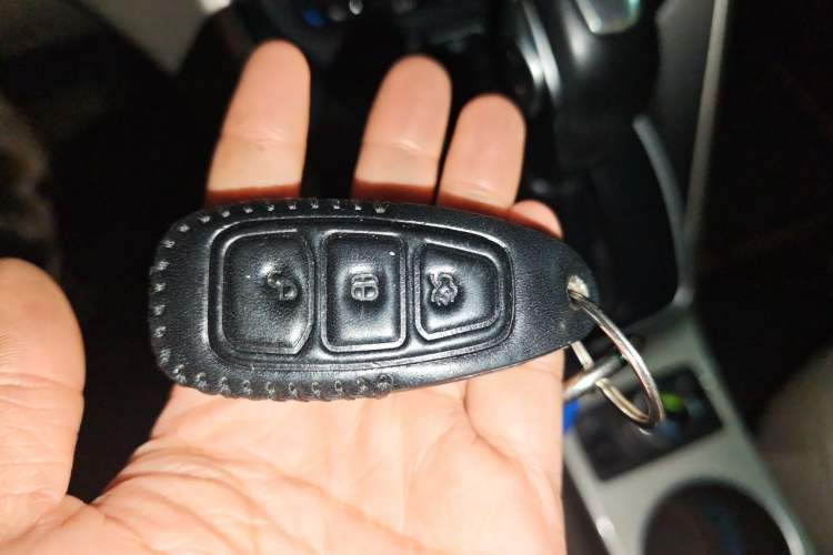 Used Ford Kuga 2013 2.0L GTDi Four-Wheel Drive Premium Model Vehicle Key
