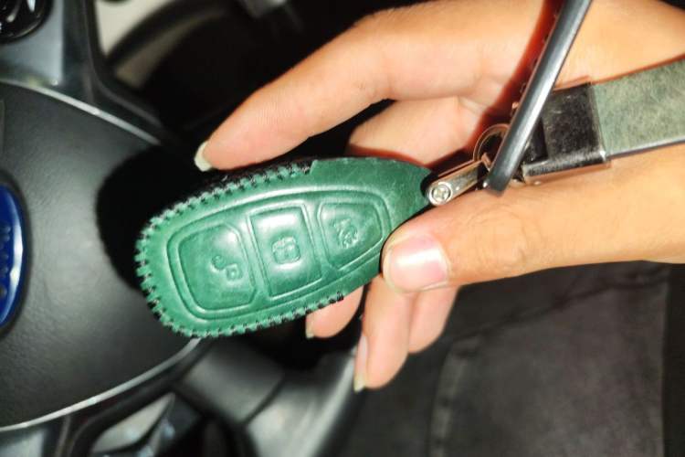 Used Ford Kuga 2013 2.0L GTDi Four-Wheel Drive Premium Model Vehicle Key