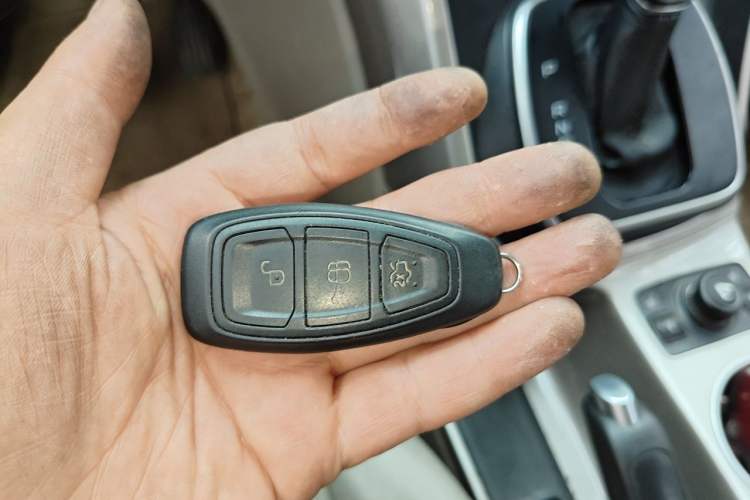 Used Ford Kuga 2013 2.0L GTDi Four-Wheel Drive Premium Model Vehicle Key