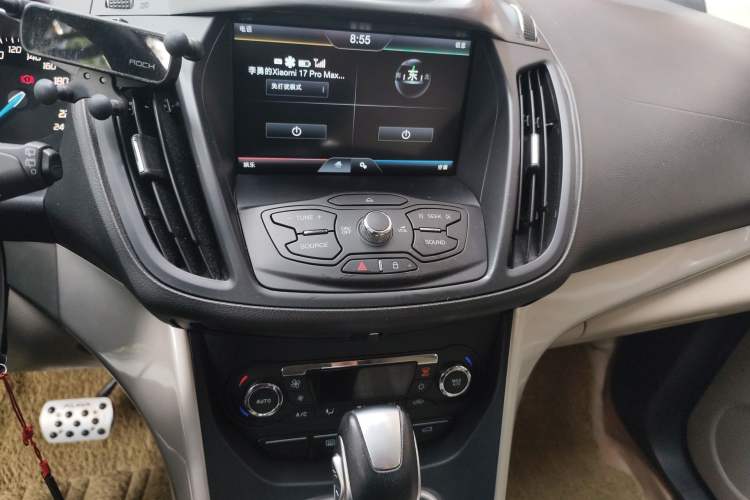 Used Ford Kuga 2013 1.6L GTDi 4x4 Elite Model Audio And AC Panel