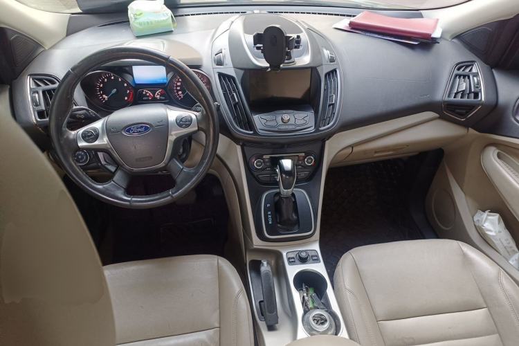 Used Ford Kuga 2013 1.6L GTDi 4x4 Elite Model Center Console