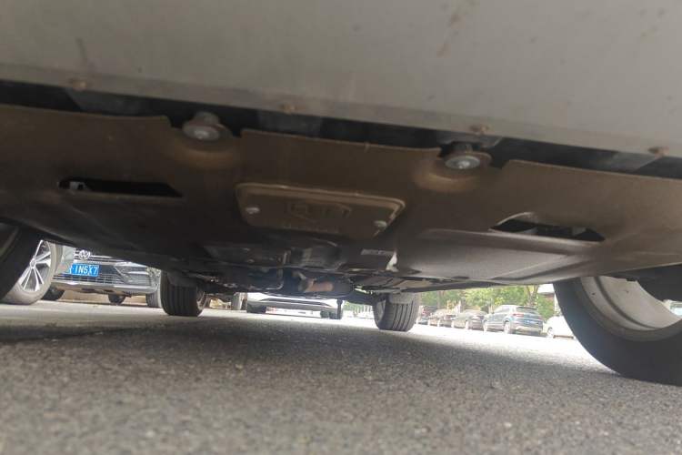 Used Ford Kuga 2013 1.6L GTDi 4x4 Elite Model Chassis Front