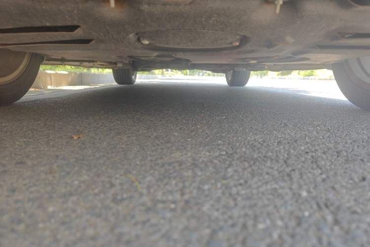 Used Ford Kuga 2013 1.6L GTDi Two-Wheel-Drive Comfort Model Chassis Front