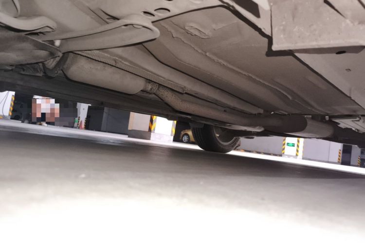 Used Ford Kuga 2013 1.6L GTDi Two-Wheel-Drive Trend Model Chassis Front Left