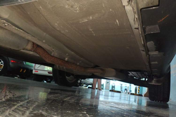 Used Ford Kuga 2013 1.6L GTDi Two-Wheel-Drive Trend Model Chassis Front Left