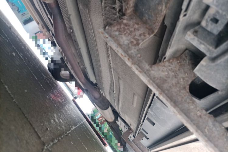 Used Ford Kuga 2013 1.6L GTDi Two-Wheel-Drive Trend Model Chassis Front Left