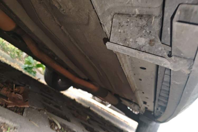 Used Ford Kuga 2013 2.0L GTDi Four-Wheel-Drive Sport Model Chassis Front Left