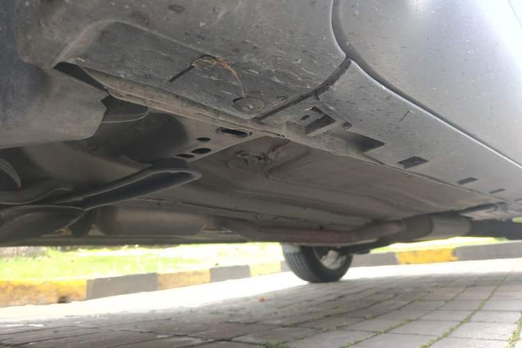 Used Ford Kuga 2013 1.6L GTDi Two-Wheel-Drive Comfort Model Chassis Front Left