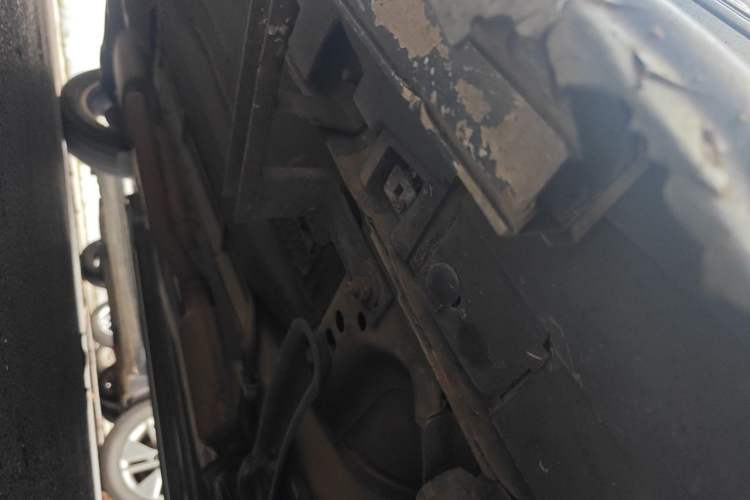 Used Ford Kuga 2013 1.6L GTDi Two-Wheel-Drive Comfort Model Chassis Front Right