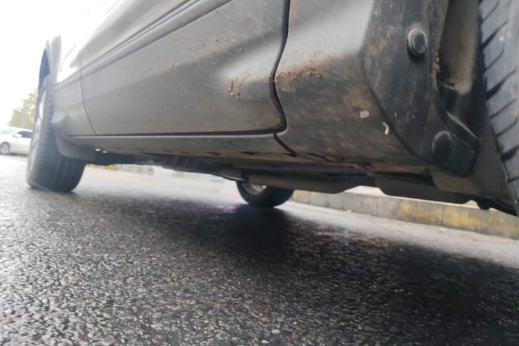 Used Ford Kuga 2013 1.6L GTDi Two-Wheel-Drive Comfort Model Chassis Front Right