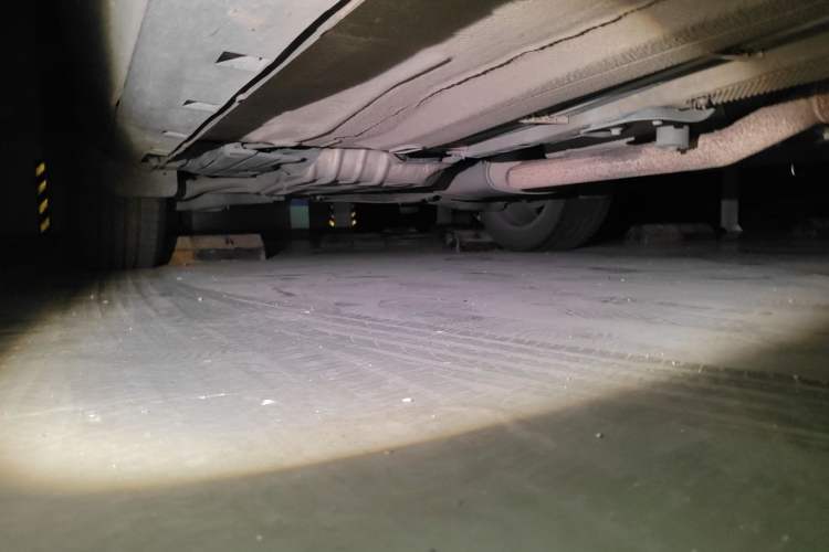 Used Ford Kuga 2013 1.6L GTDi 4x4 Elite Model Chassis Front Right